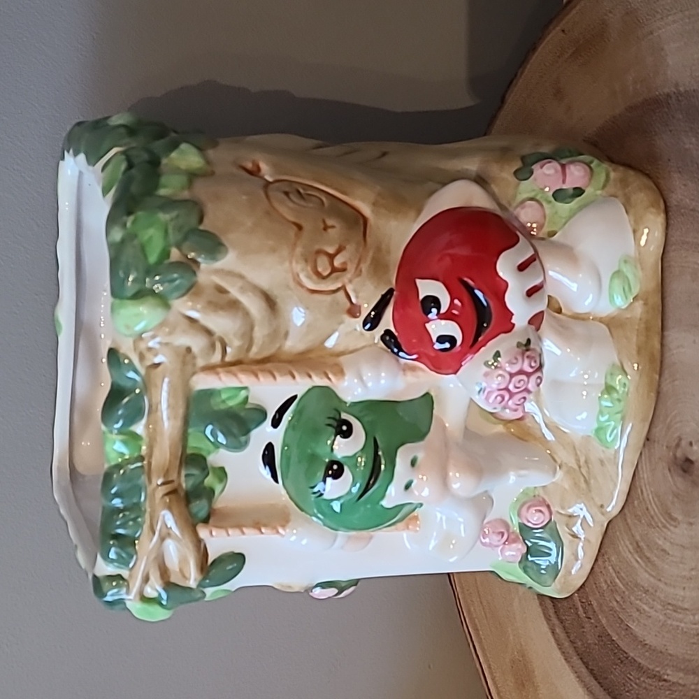 M&M planter